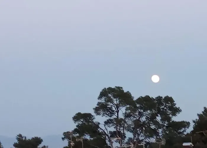 Lägenhet Lena In Hanioti