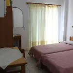 Apartament Lena In Hanioti