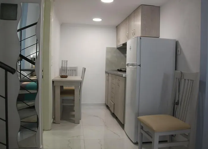 Lena In Apartamento Chaniotis